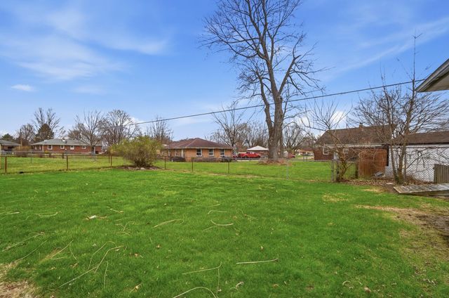 2524 Home Orchard Drive 2524 Home Orchard Drive, Springfield, OH 45503