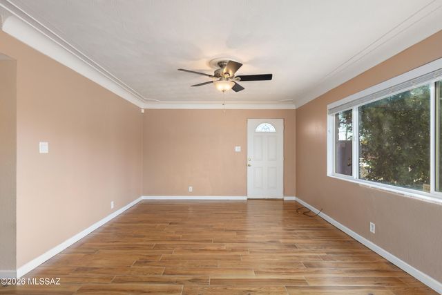 5549 E 2nd Street, Tucson, AZ 85711