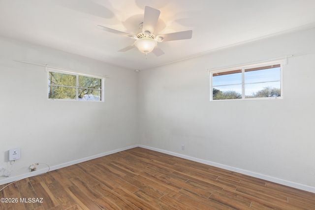 5549 E 2nd Street, Tucson, AZ 85711