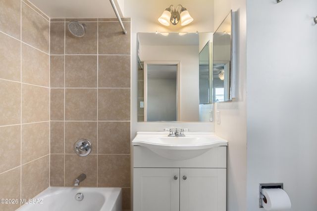 5549 E 2nd Street, Tucson, AZ 85711