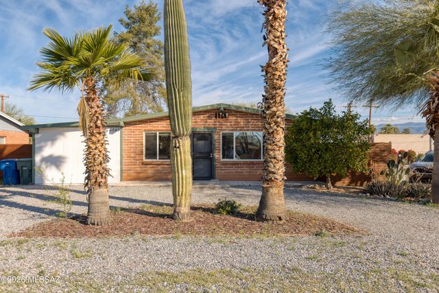 5549 E 2nd Street, Tucson, AZ 85711