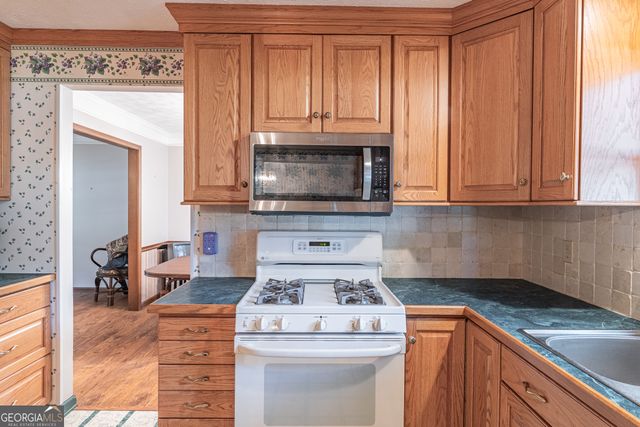 5286 NW Cobblestone Way NW, Lilburn, GA 30047