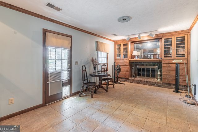 5286 NW Cobblestone Way NW, Lilburn, GA 30047