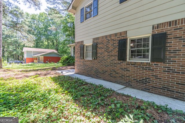5286 NW Cobblestone Way NW, Lilburn, GA 30047