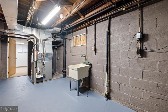 707 W 38TH ST, Wilmington, DE 19802