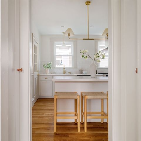121 Cross Street 3, Malden, MA 02148