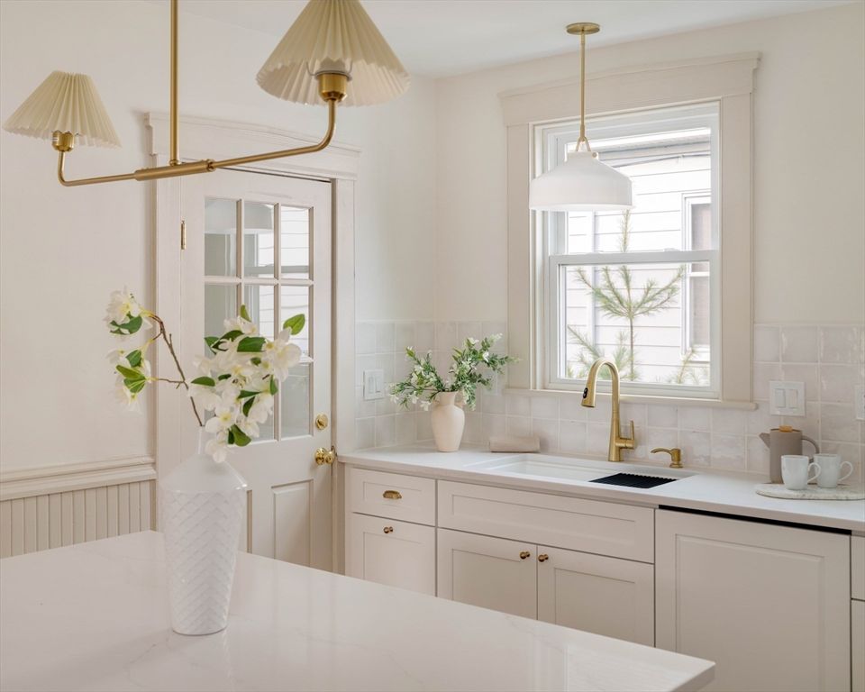 121 Cross Street 3, Malden, MA 02148