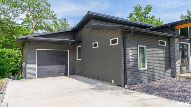 400 PEACH Street, Washington, IL 61571