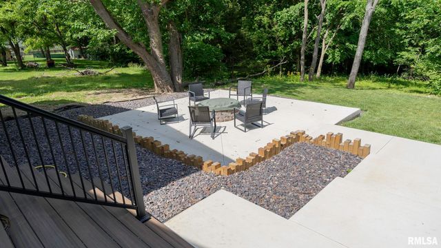 400 PEACH Street, Washington, IL 61571