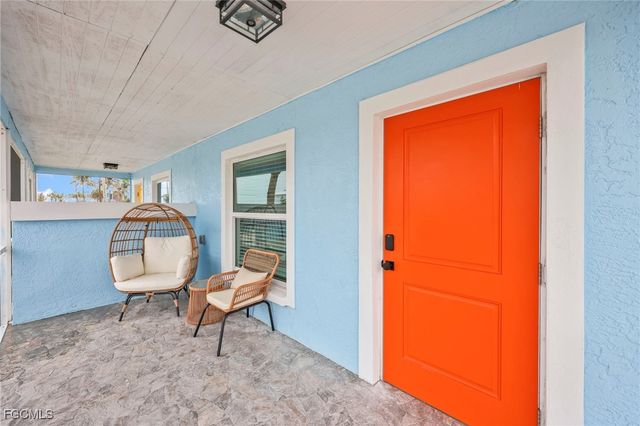 113-119 Fairweather LN, Fort Myers Beach, FL 33931