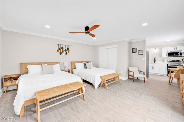 113-119 Fairweather LN, Fort Myers Beach, FL 33931