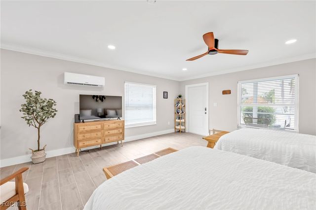 113-119 Fairweather LN, Fort Myers Beach, FL 33931