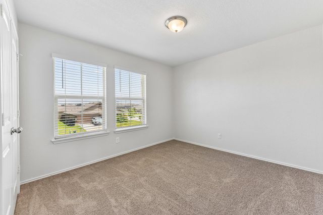 105 GREEN JAY DR, Jarrell, TX 76537