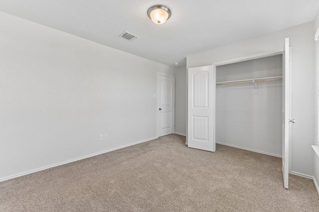 105 GREEN JAY DR, Jarrell, TX 76537