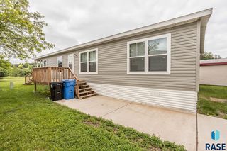 6503 W Silver Pl, Sioux Falls, SD 57106