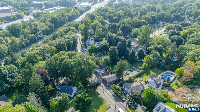 85 Franklin Avenue B, Oakland, NJ 07436