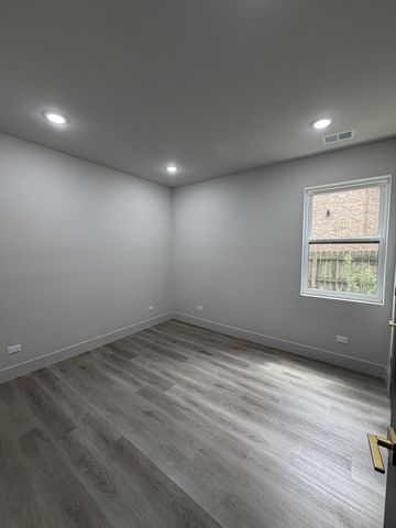 6603 S Langley Avenue 1, Chicago, IL 60637