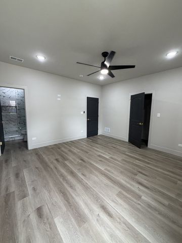 6603 S Langley Avenue 1, Chicago, IL 60637