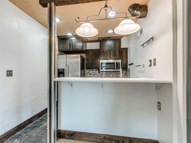 931 NW 7th Street 207, Oklahoma City, OK 73106