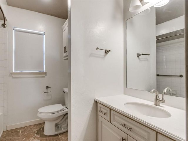 931 NW 7th Street 207, Oklahoma City, OK 73106