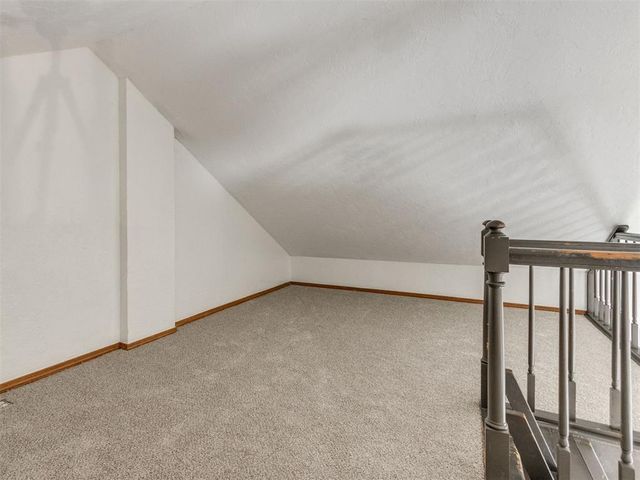 931 NW 7th Street 207, Oklahoma City, OK 73106