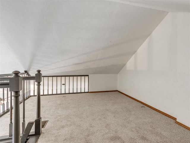 931 NW 7th Street 207, Oklahoma City, OK 73106