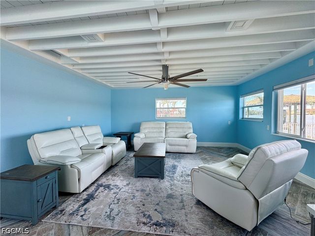 8065 Lagoon RD, Fort Myers Beach, FL 33931