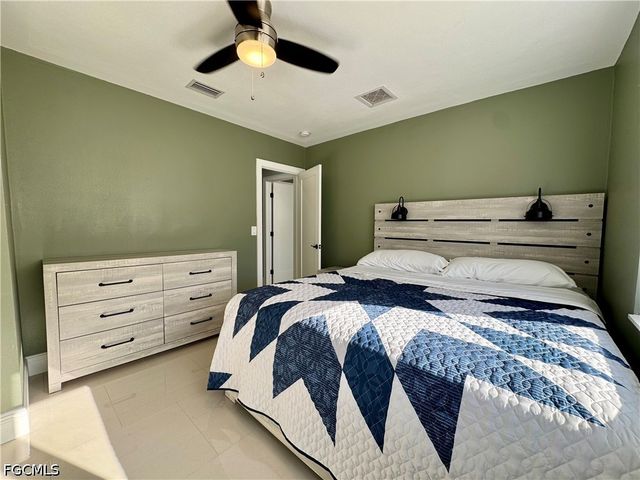 8065 Lagoon RD, Fort Myers Beach, FL 33931