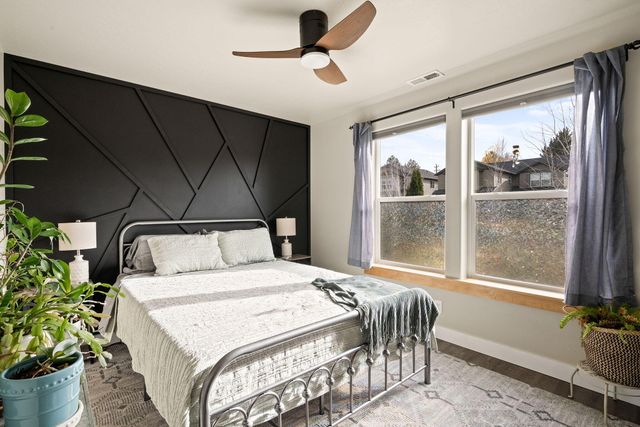 21386 NE Eagle Crossing Avenue, Bend, OR 97701