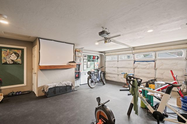 21386 NE Eagle Crossing Avenue, Bend, OR 97701