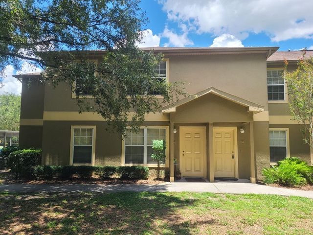 36122 LAKE CHASE BOULEVARD 203, Zephyrhills, FL 33541