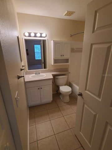 36122 LAKE CHASE BOULEVARD 203, Zephyrhills, FL 33541