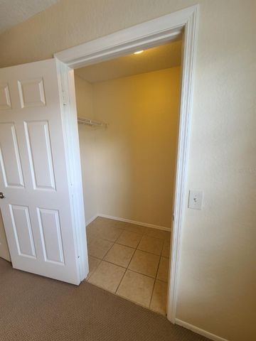 36122 LAKE CHASE BOULEVARD 203, Zephyrhills, FL 33541