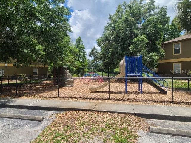 36122 LAKE CHASE BOULEVARD 203, Zephyrhills, FL 33541