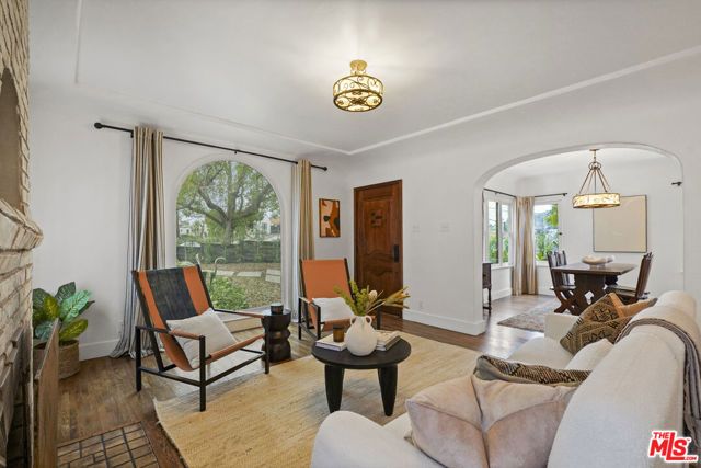 949 N Avenue 49, Los Angeles, CA 90042