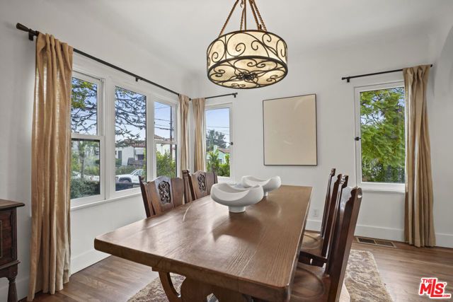 949 N Avenue 49, Los Angeles, CA 90042