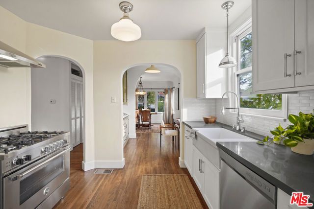 949 N Avenue 49, Los Angeles, CA 90042