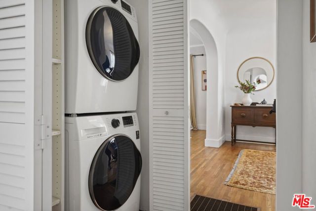 949 N Avenue 49, Los Angeles, CA 90042