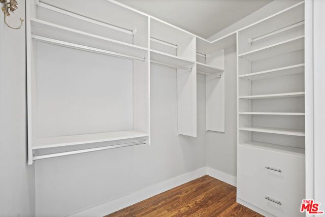 949 N Avenue 49, Los Angeles, CA 90042