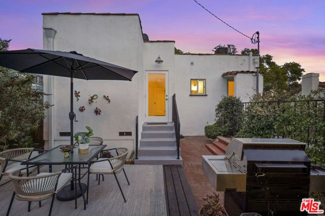 949 N Avenue 49, Los Angeles, CA 90042