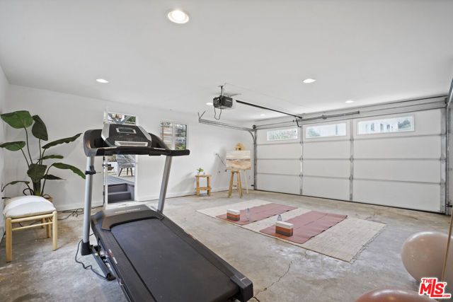 949 N Avenue 49, Los Angeles, CA 90042