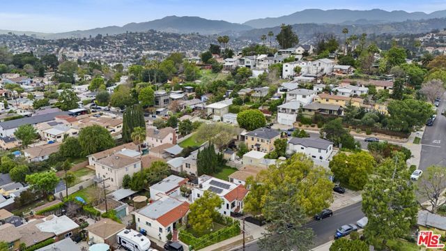 949 N Avenue 49, Los Angeles, CA 90042