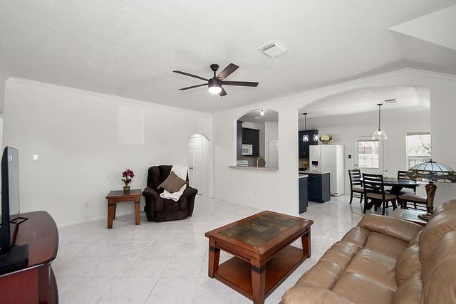 3218 Windy Cape Lane, League City, TX 77573