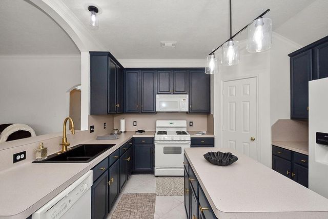 3218 Windy Cape Lane, League City, TX 77573