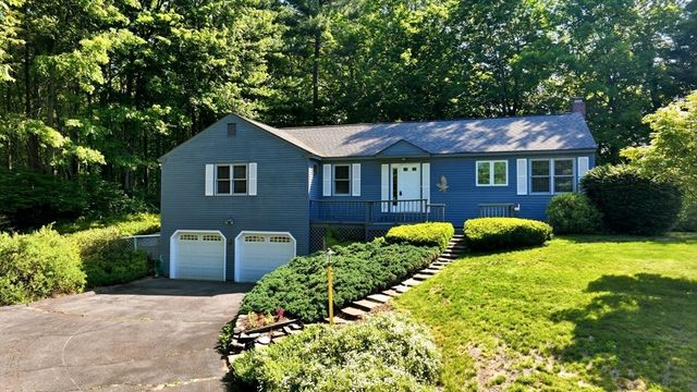 4 Ladyslipper Ln, Hadley, MA 01035