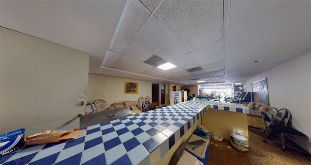 1960 BORIQUEN, San Juan, PR 00915