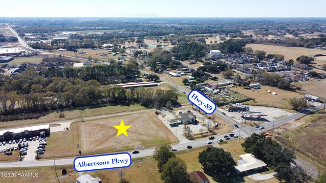 102-2 Albertson Parkway, Broussard, LA 70518