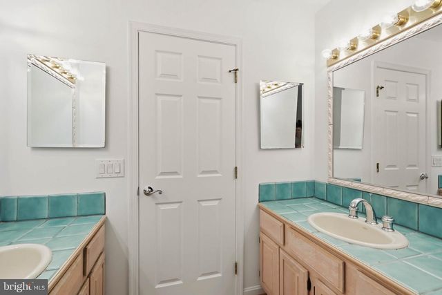 1823 HYMAN LN, Crofton, MD 21114