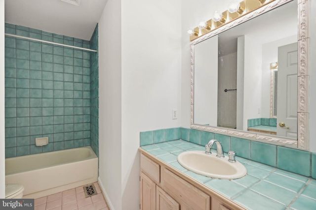 1823 HYMAN LN, Crofton, MD 21114