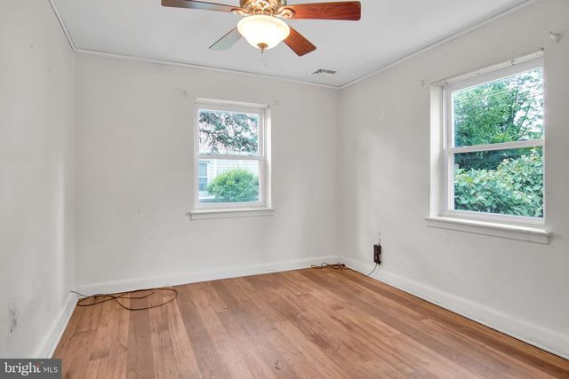 2010 HIGHLAND CIR, Camp Hill, PA 17011
